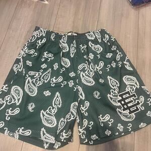 Large green eric emanuel shorts